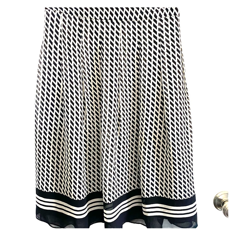 Talbots dressy skirt 16P